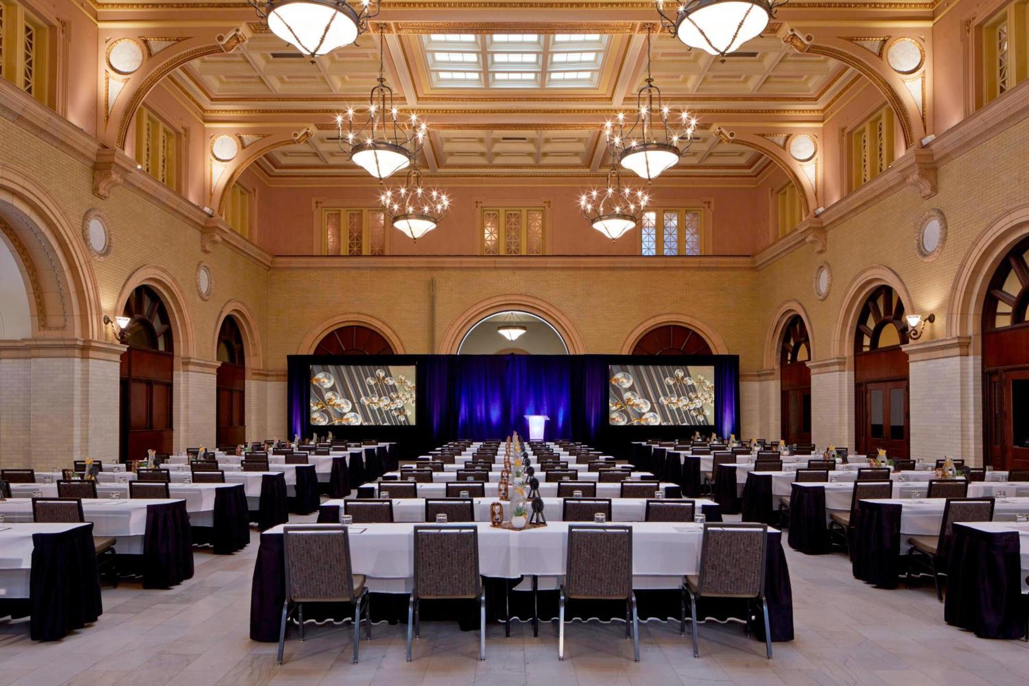 Residence Inn Minneapolis Downtown At The Depot Exterior foto
